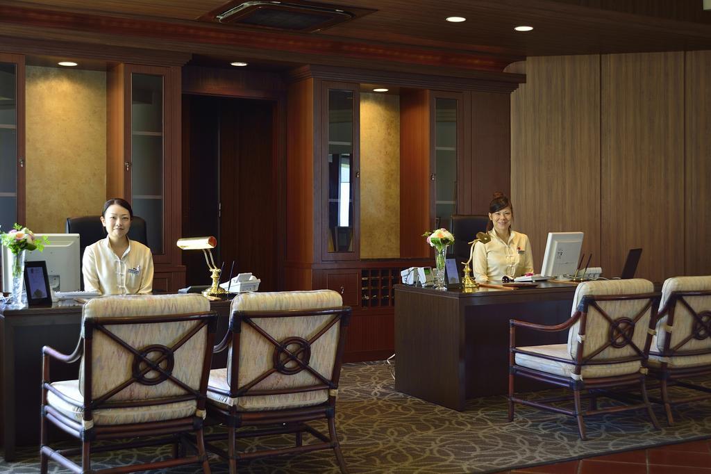 Exes Ishigaki Hotel Ishigaki  Buitenkant foto
