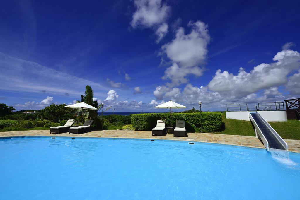 Exes Ishigaki Hotel Ishigaki  Buitenkant foto
