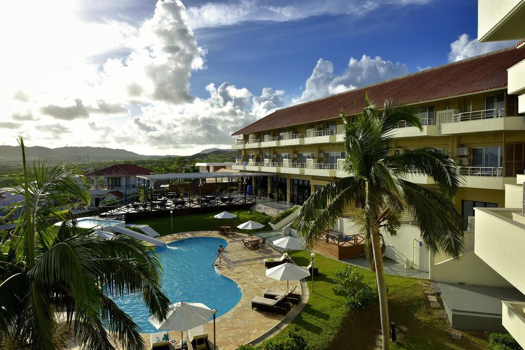 Exes Ishigaki Hotel Ishigaki  Buitenkant foto
