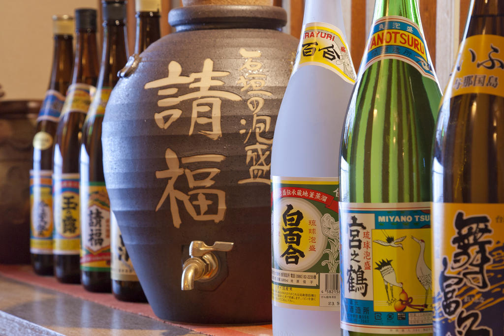 Exes Ishigaki Hotel Ishigaki  Buitenkant foto